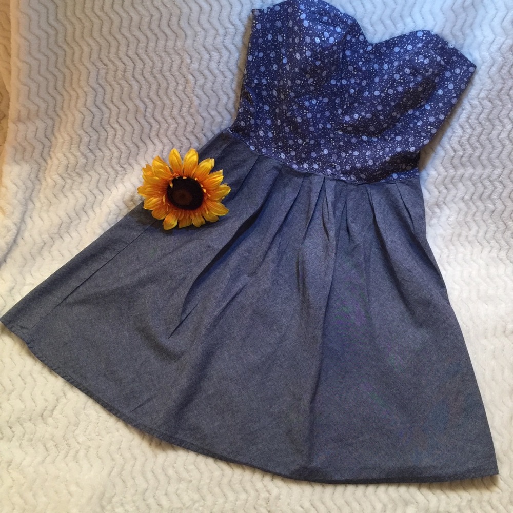 ✔️Tommy Girl Chambray Tommy Girl Strapless Dress 🔥